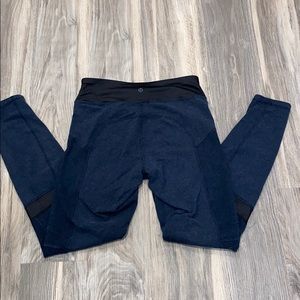 Lululemon leggings size 6